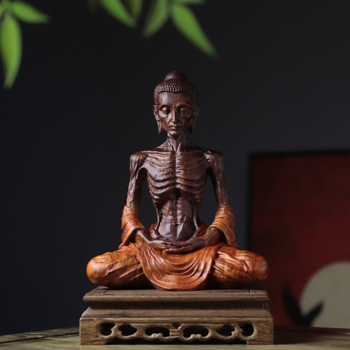 苦行釋迦牟尼佛像・新版非洲花梨木雕