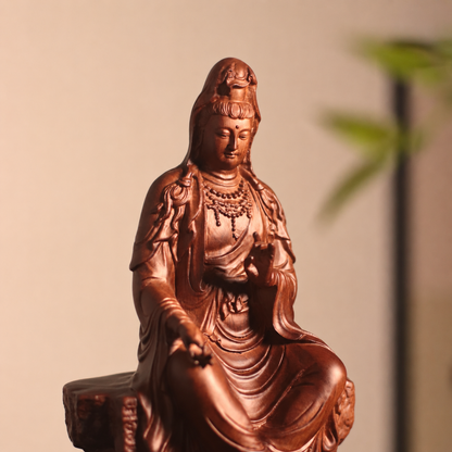 觀世音菩薩岩座自在坐像｜天然花梨木雕