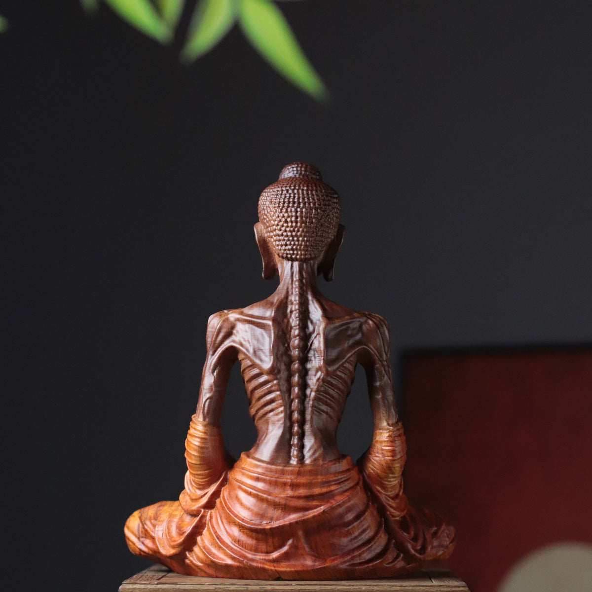 苦行釋迦牟尼佛像・新版非洲花梨木雕